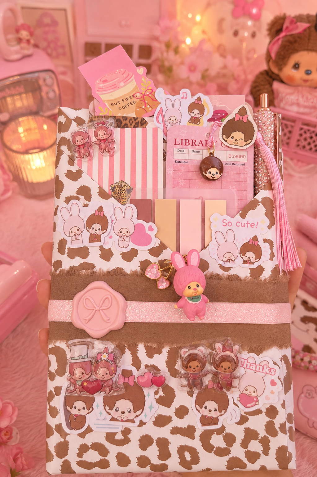 Blind Date with a Book - Monchhichi Theme